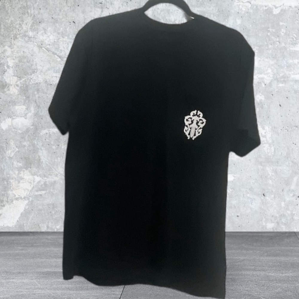 New Chrome Hearts

CHROME HEARTS WHITE DAGGER HALF SCRIPT TEE BLACK